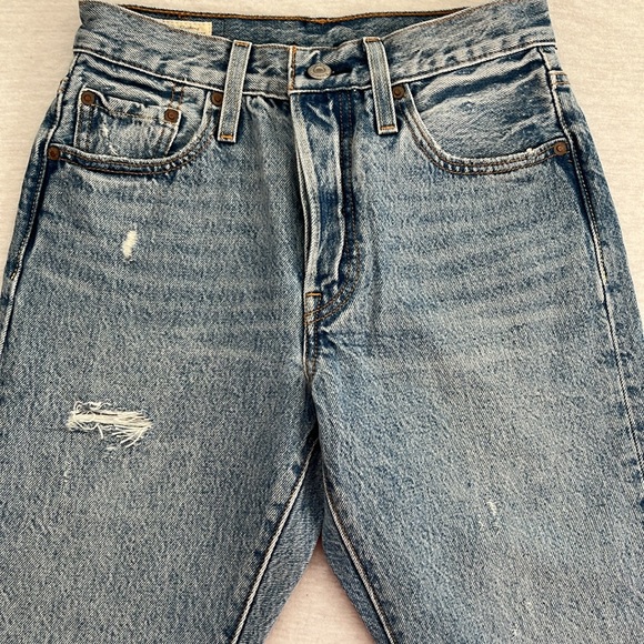 NWOT Levi 501 S Skinny, Can’t Touch This, Distressed, Denim jeans, size 25 - Picture 5 of 13